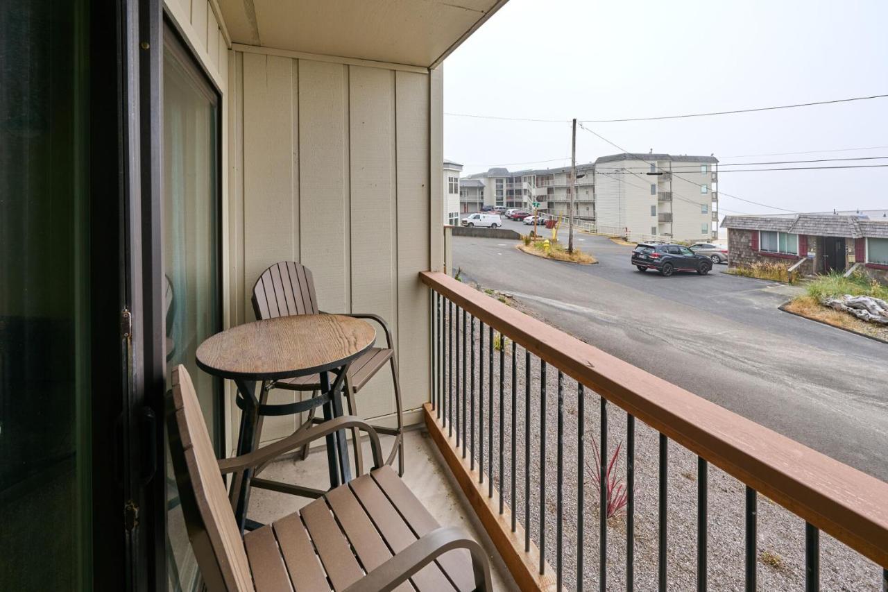 Surftides Plaza Rentals Lincoln City Buitenkant foto